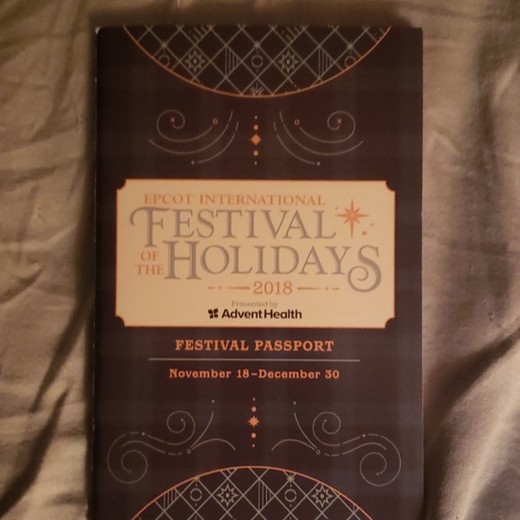 Epcot Festival of the Holidays 2018 Passport - Picture 1 of 3